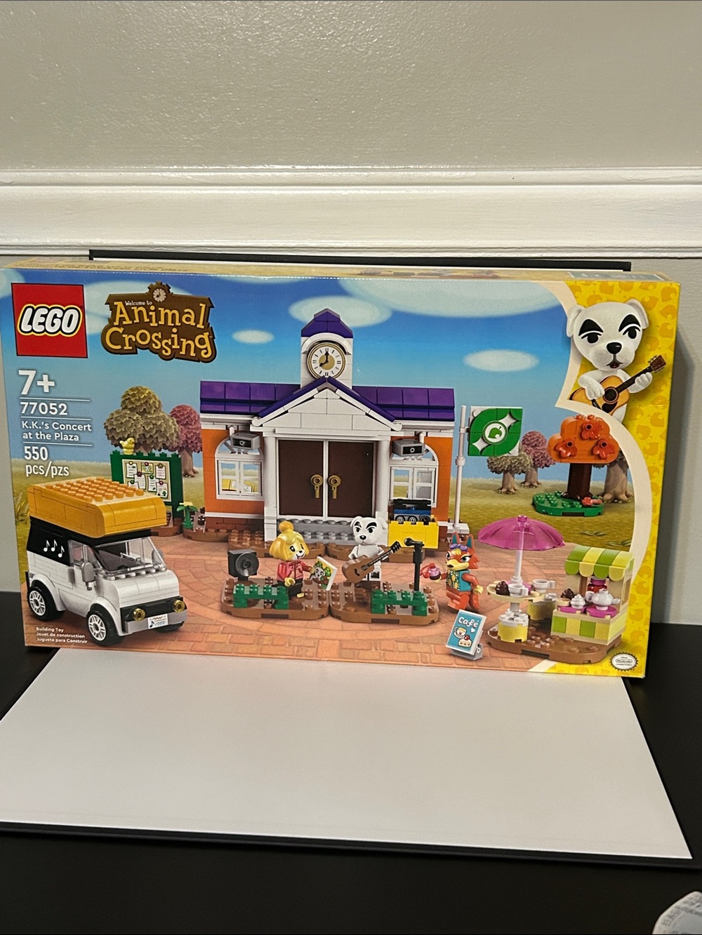 LEGO Animal Crossing K.K.'s Concert at the Plaza Building Set - Purple & White